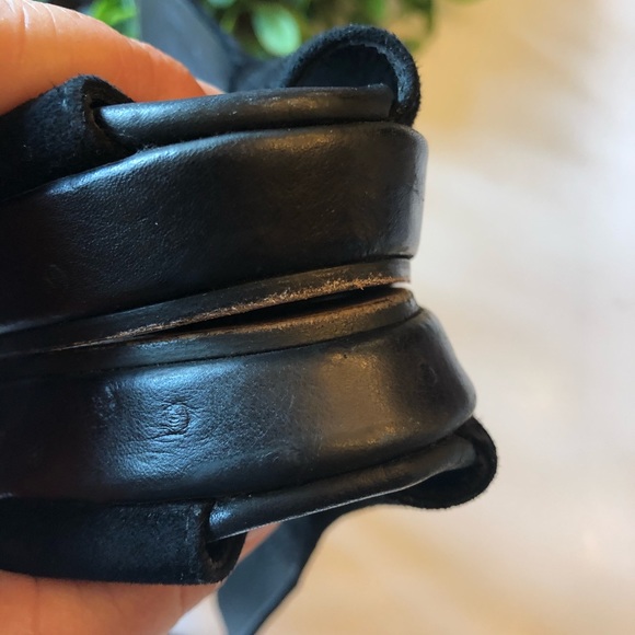 {DONALD J PLINER} Black Pattern Sling Back Heel - Picture 8 of 8